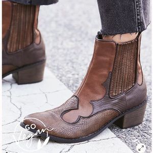 Free people brown vegan leather western boots never worn new